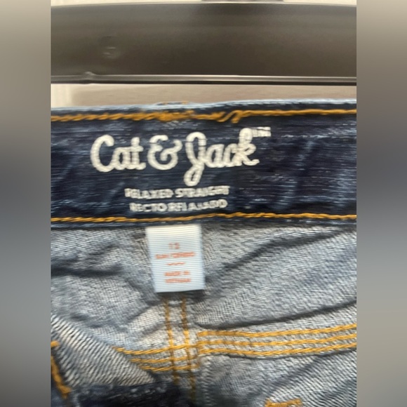 Cat and Jack jeans size 12 relaxed straight - Picture 5 of 14